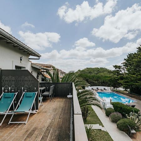 Villa Clara, Residence Face A L'Ocean Et Au Golf De Chiberta Anglet Exterior foto
